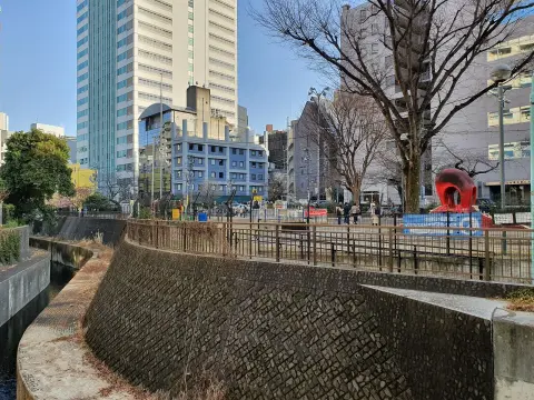 恵比寿東公園