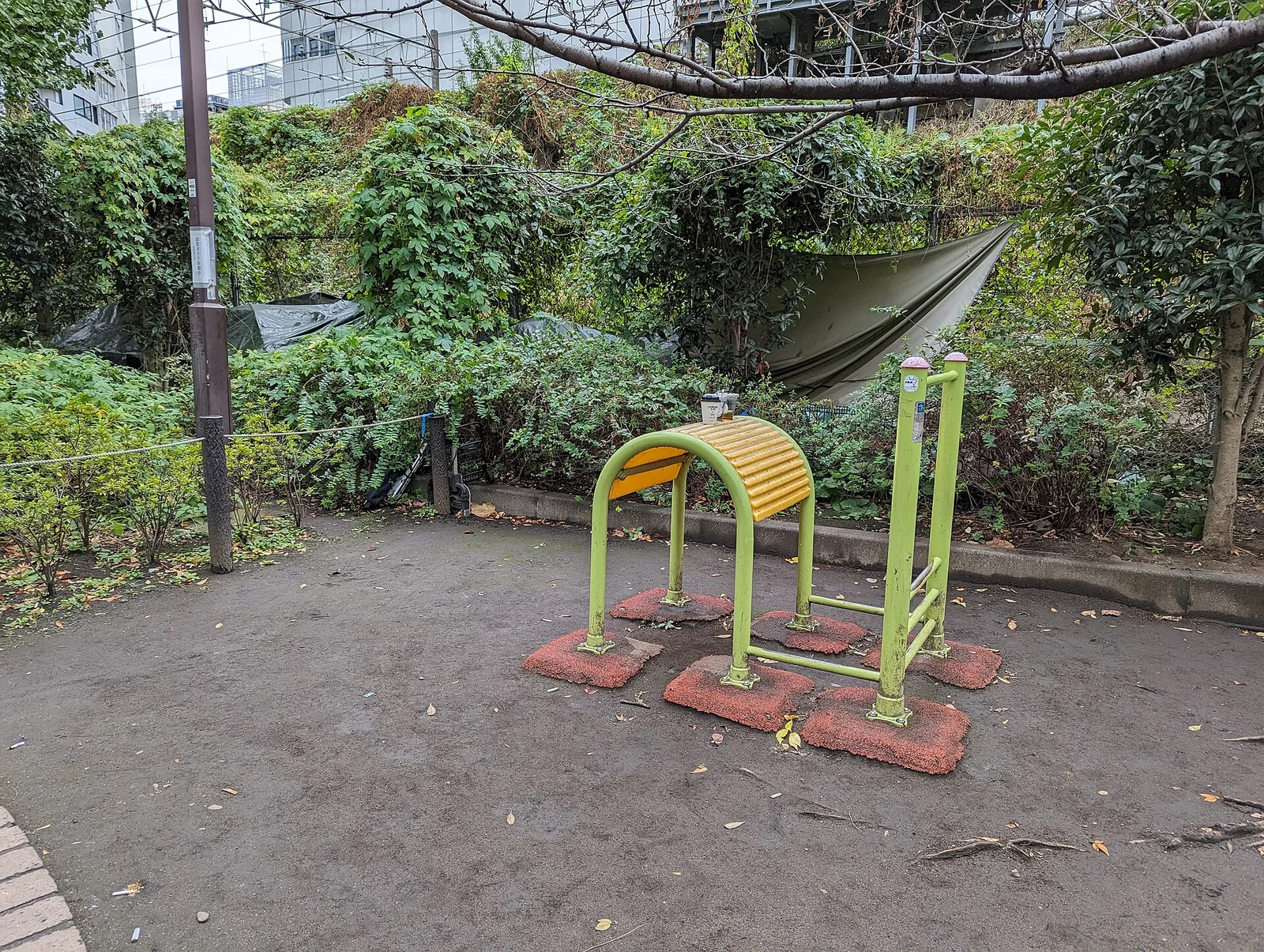 神宮通公園