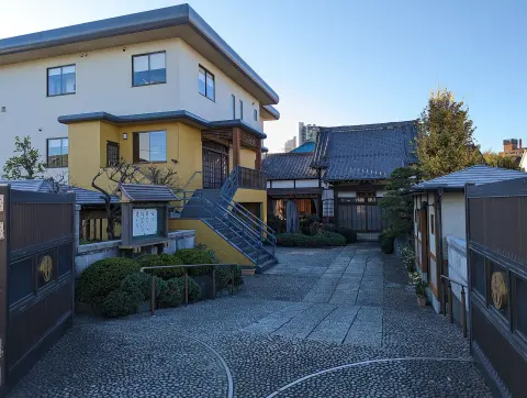 戒法寺
