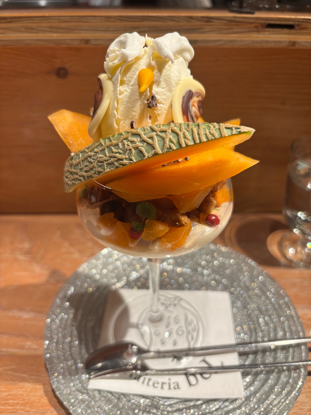 夜パフェ専門店 Parfaiteria beL 新宿三丁目